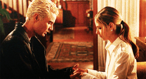 tumblr_lyswm2ZubM1qk682c.gif