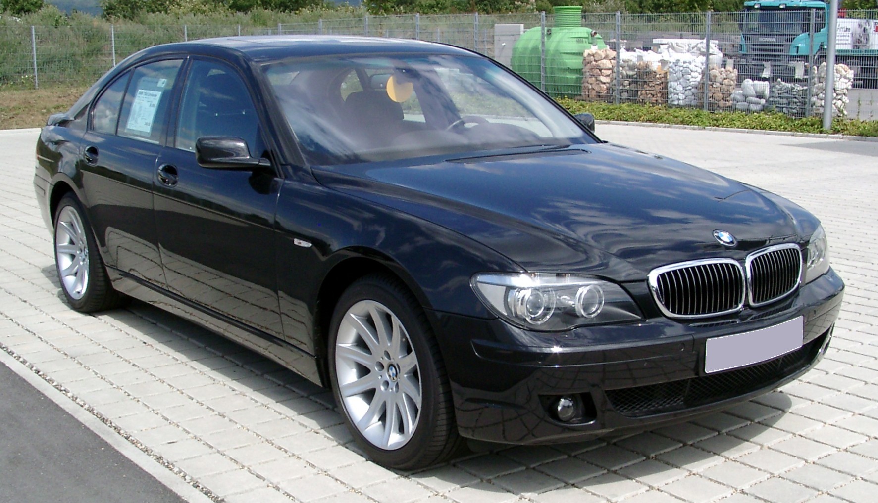 BMW_E65_front_20080719.jpg