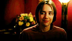 tumblr_ls3ygfhTB11qbv037.gif