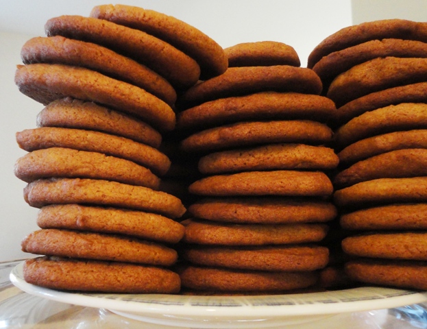 pumpkin-spice-cookies-2.jpg
