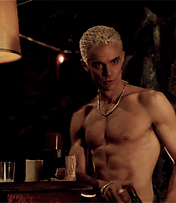 tumblr_mmt8agT5Qi1ql6m2wo1_250.gif