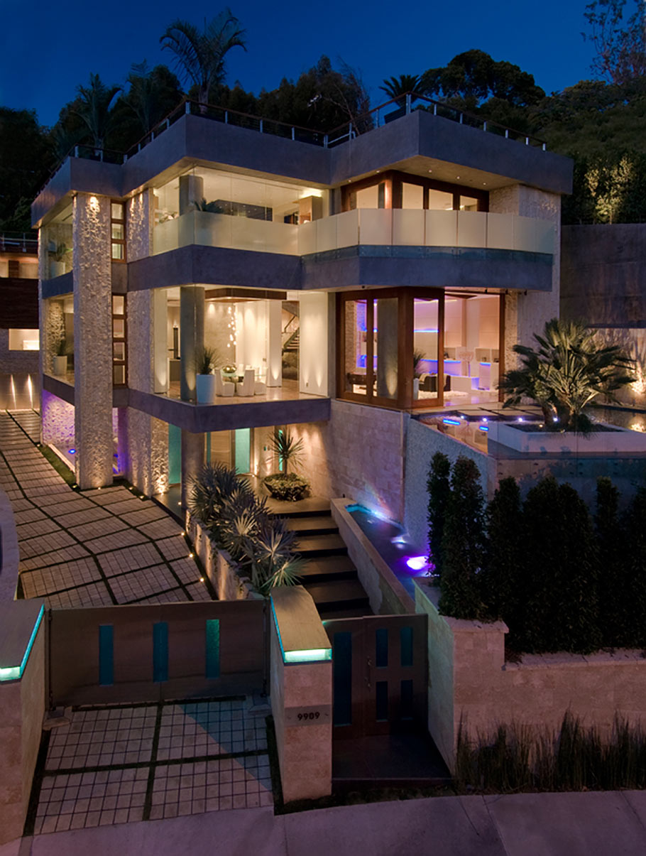 Luxury-Los-Angeles-Real-Estate-For-Sale-9.jpg