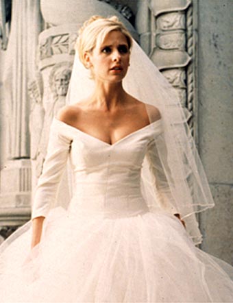 33prom_buffy.jpg