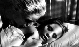 tumblr_ngr9rfGvoD1rlbc16o10_400.gif