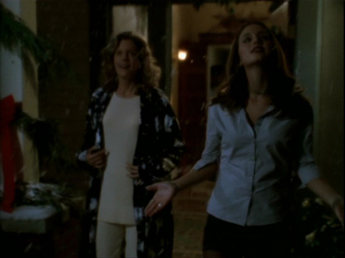 Faith-buffy-the-vampire-slayer-7159362-1116-836.jpg