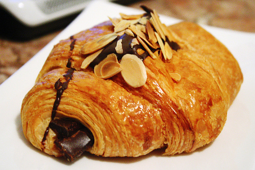 chocolate-croissant.jpg